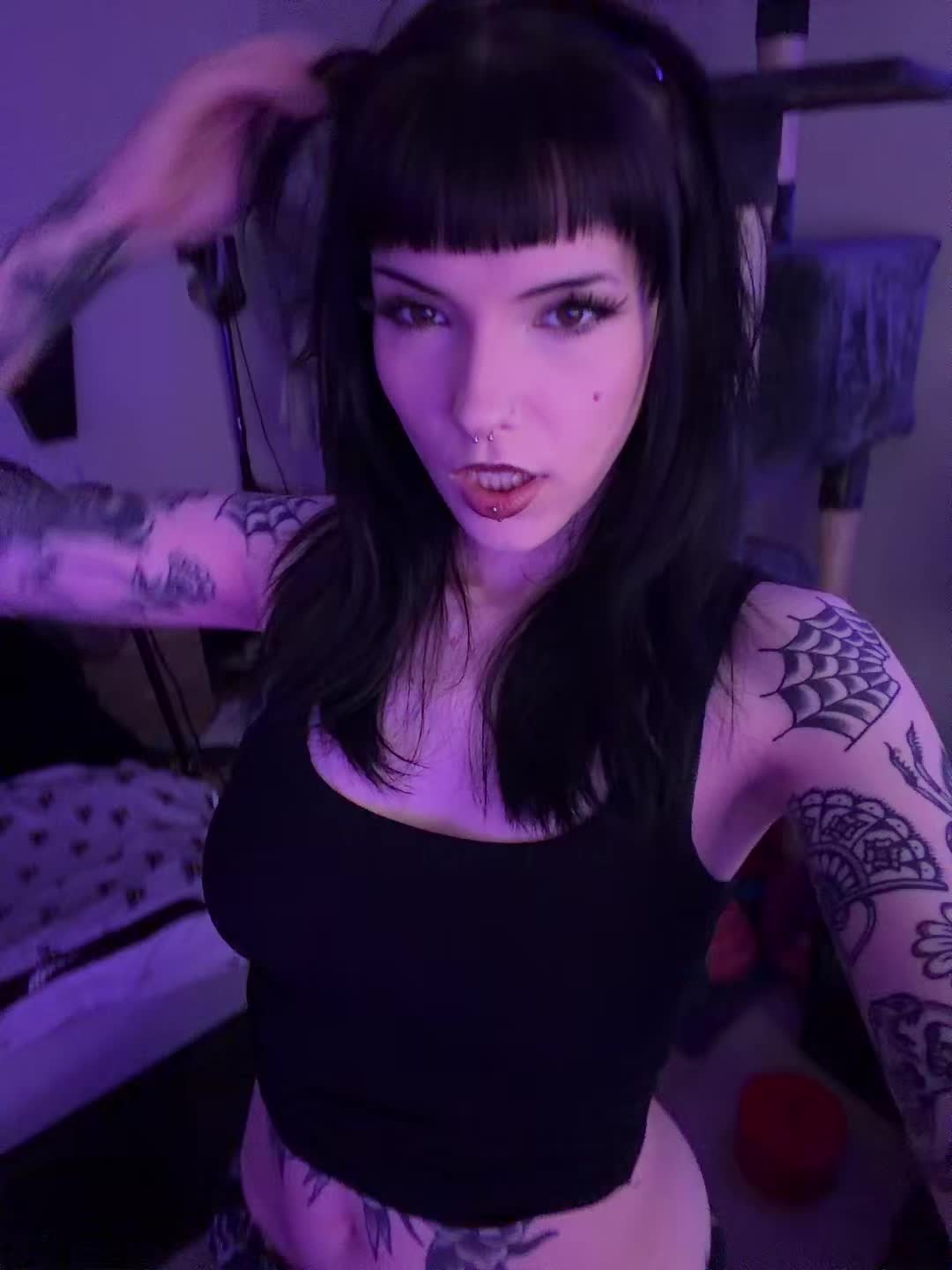 @chloe ⎕