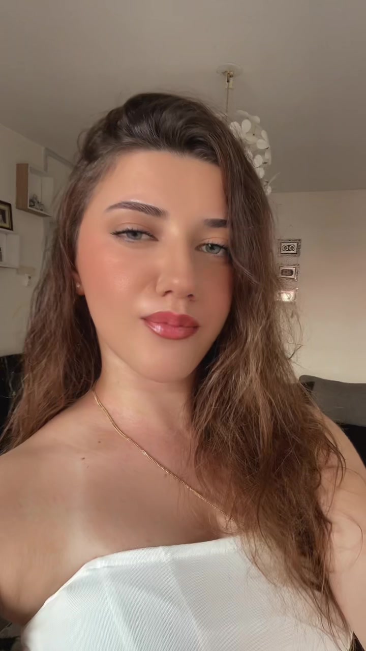 @𝕰𝖒𝖒𝖎🧸