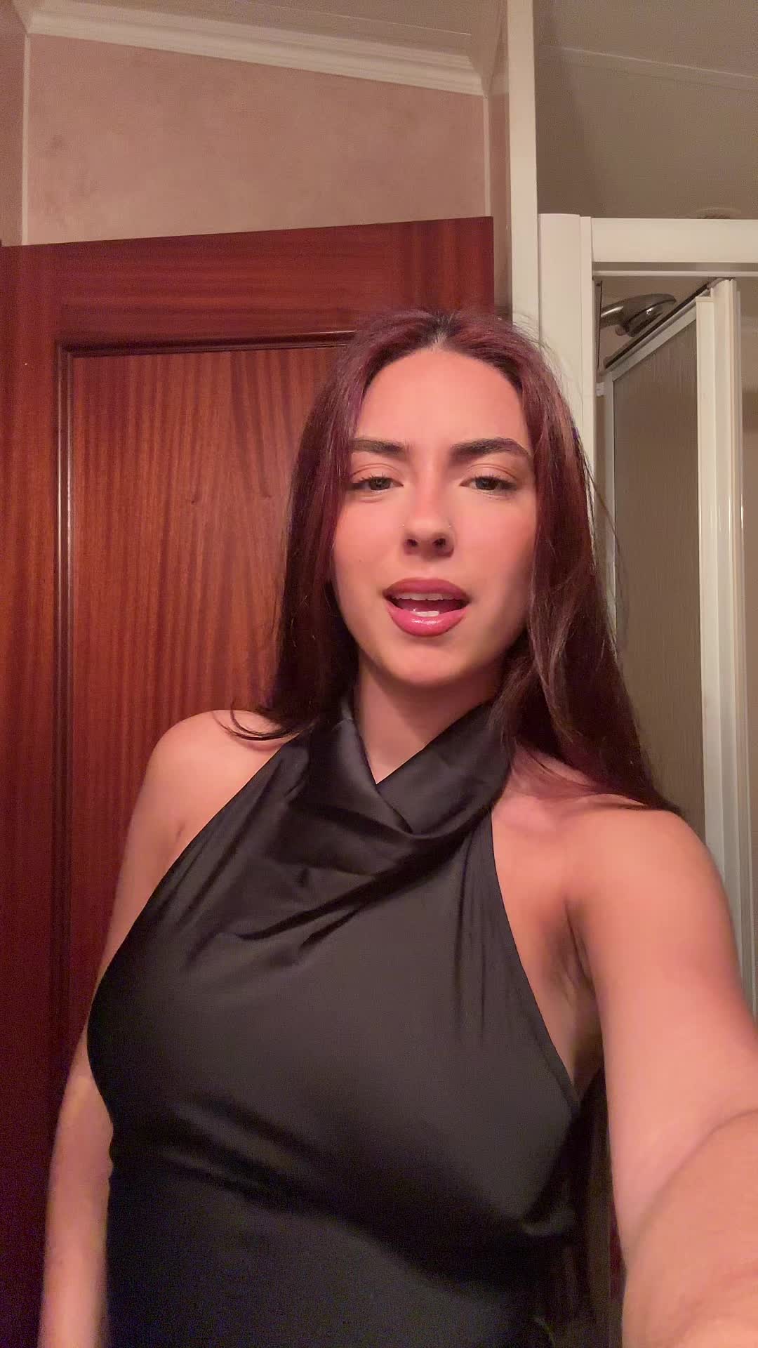 @Claudia Calvar