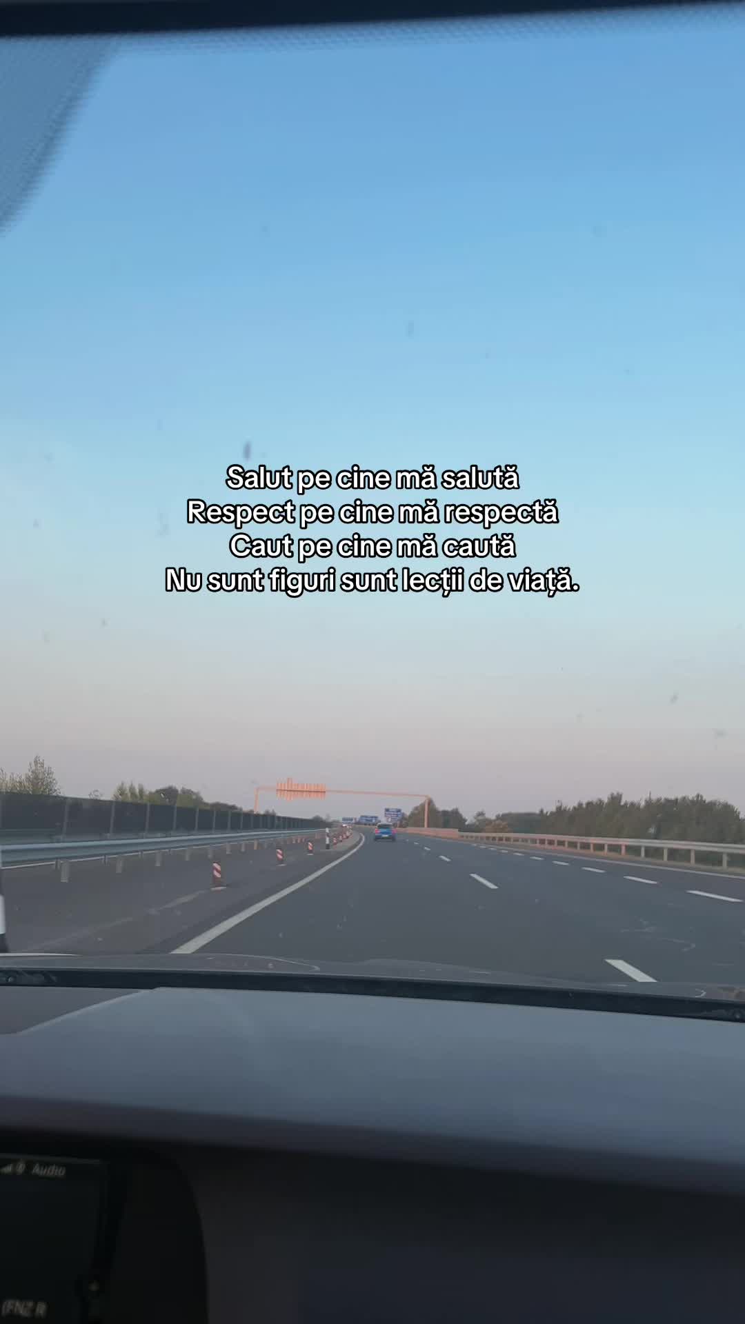 @𝚈𝚅𝙰𝙽