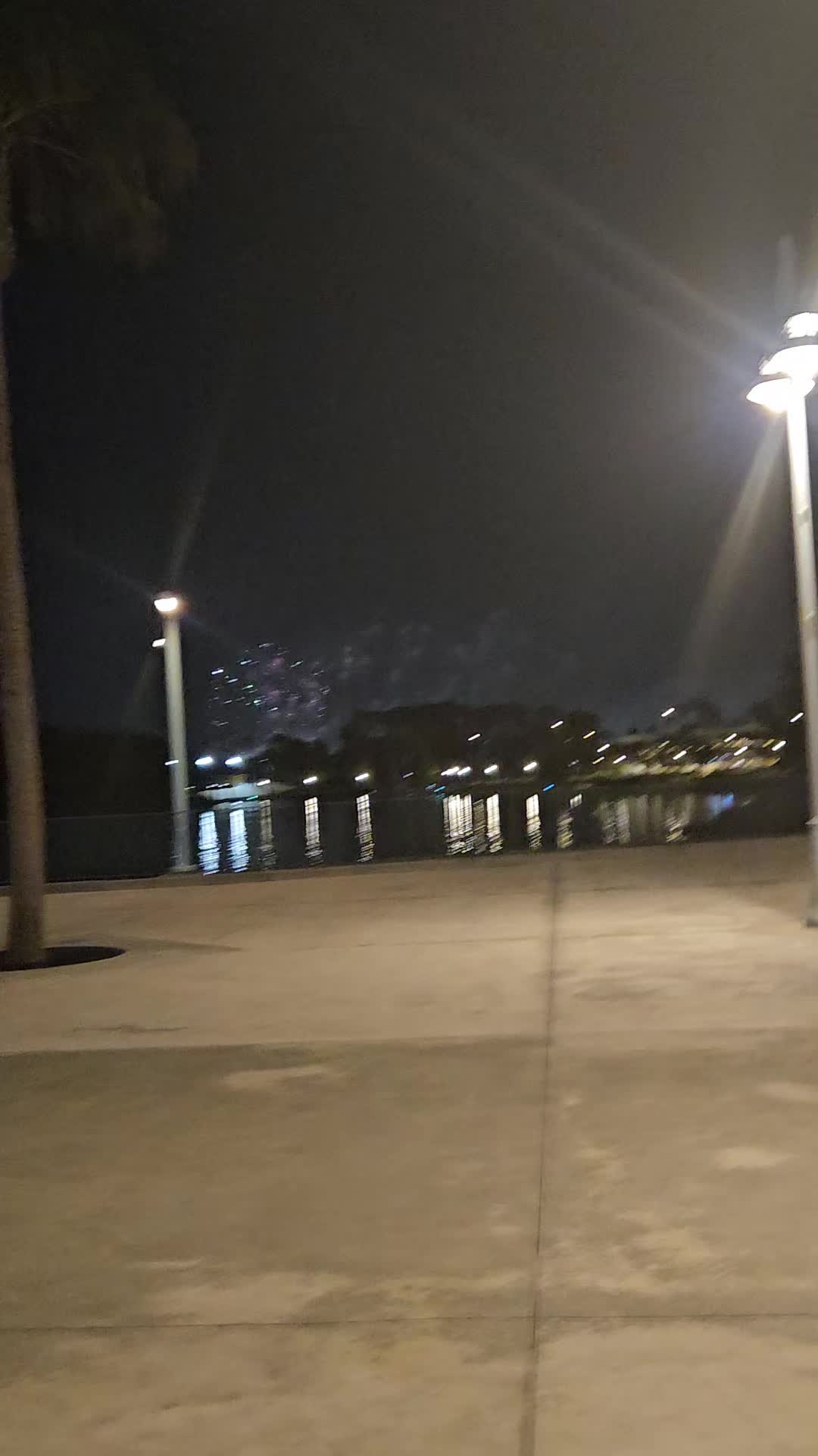 @explora