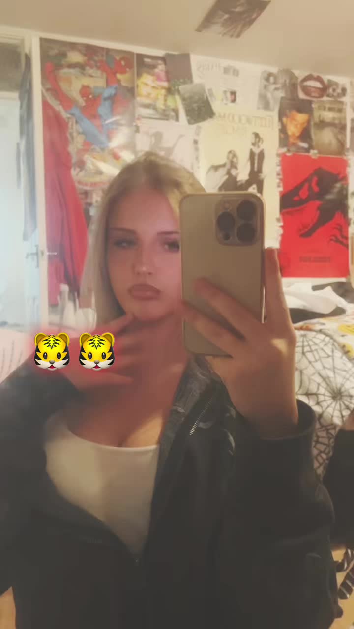 @😹