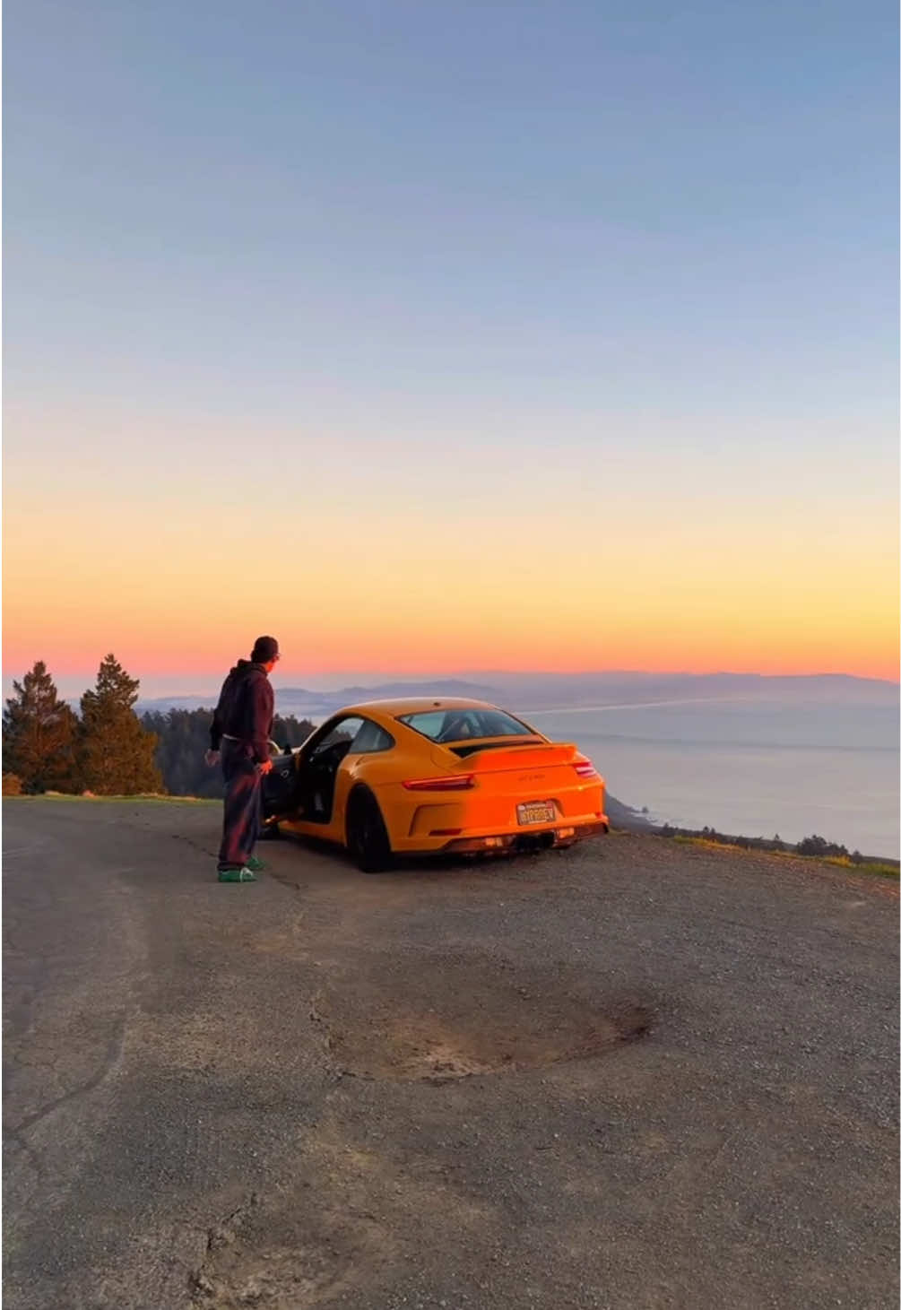 @Porsche