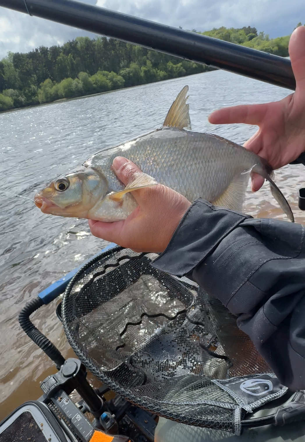 @Tackle Guru