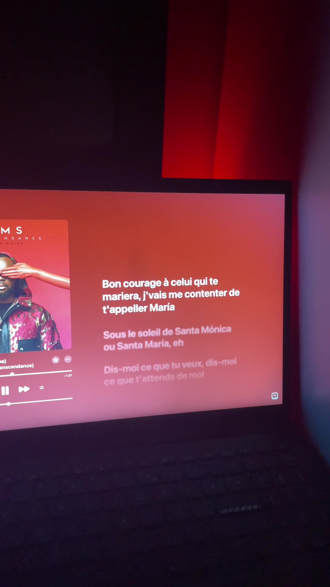 @APPLE MUSIC 🔊🎧