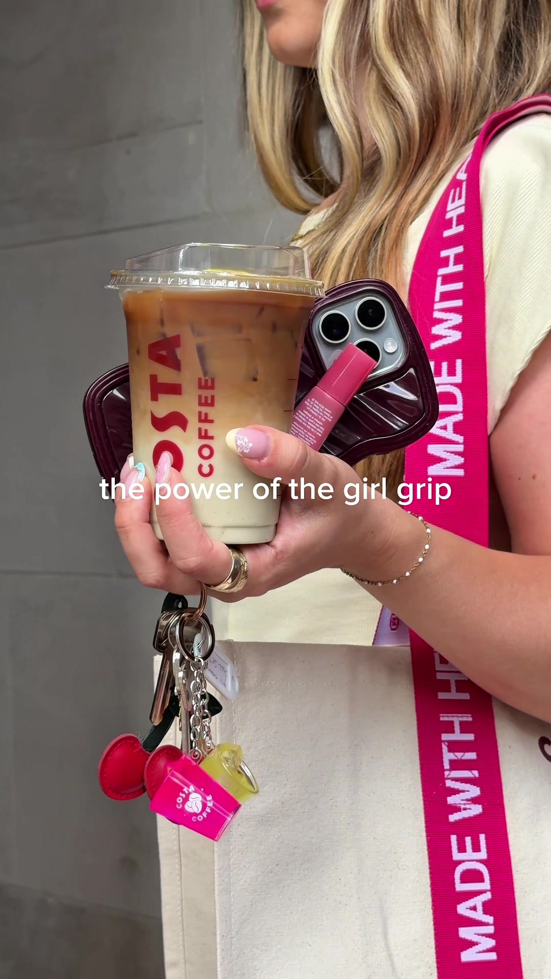 @Costa Coffee
