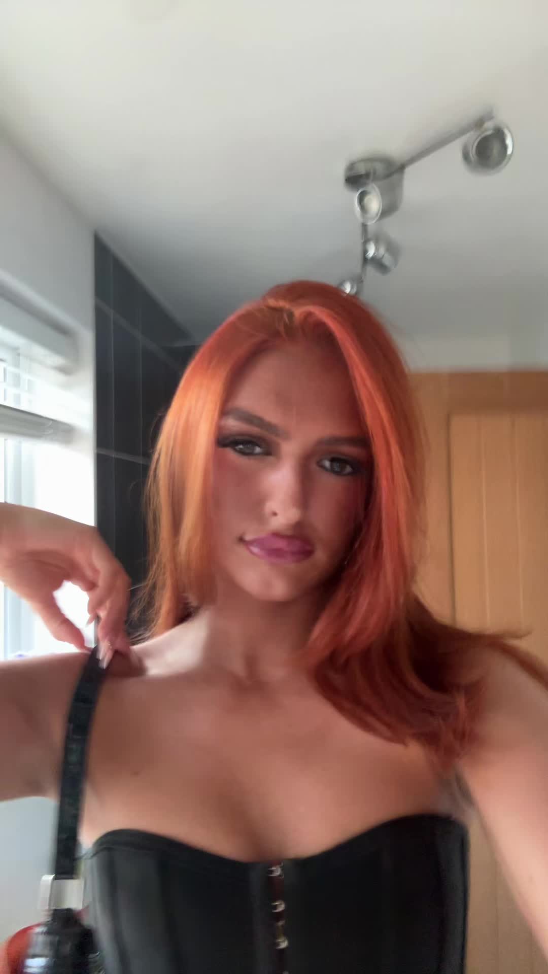 @leggyred4life
