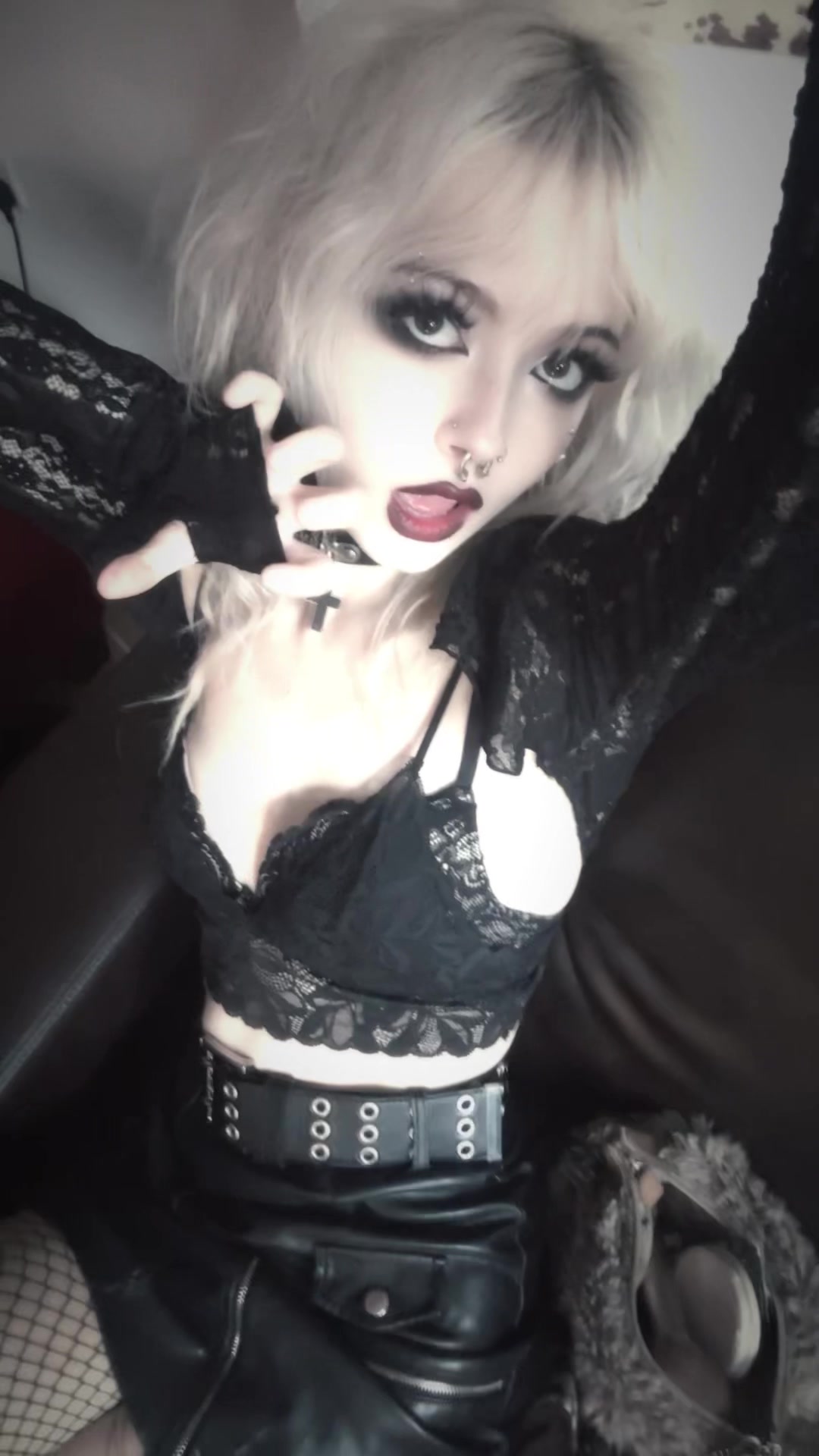 @bibi :3 !!
