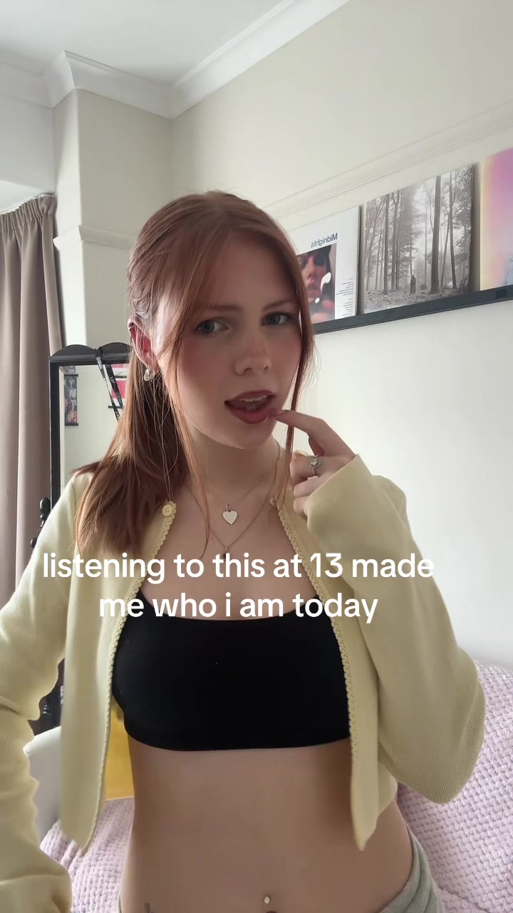 @evie anna