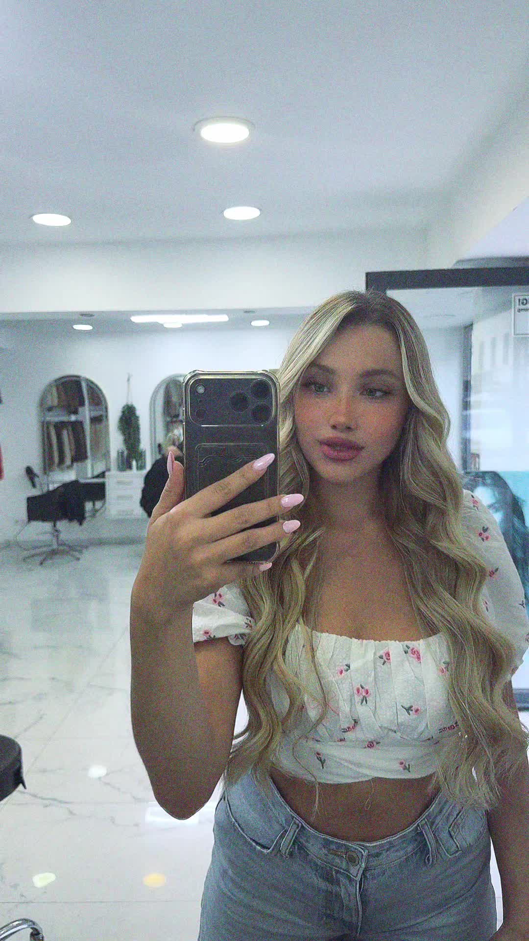@Aaadiisaa