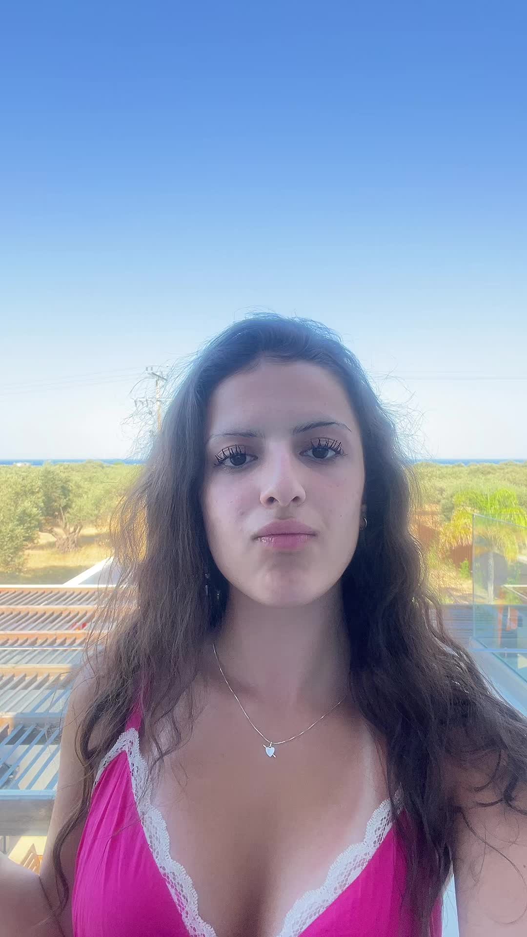@adrinasspam🤞🏼🥹🥰