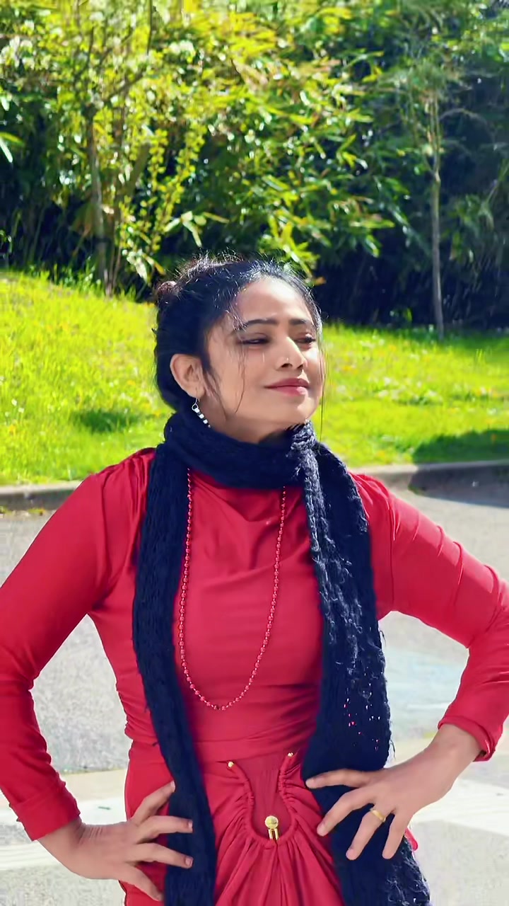 @annedeepika