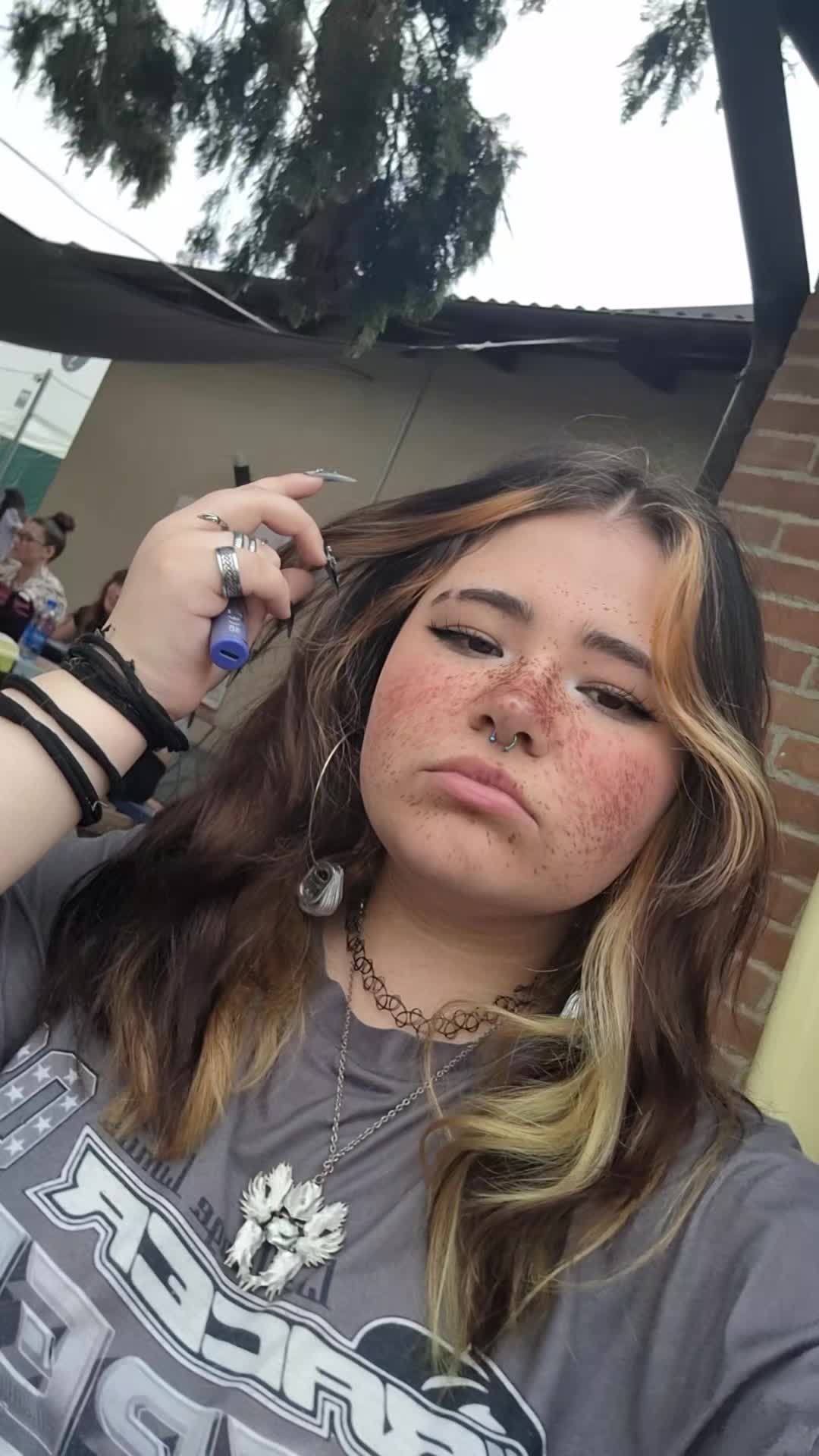 @Jade-