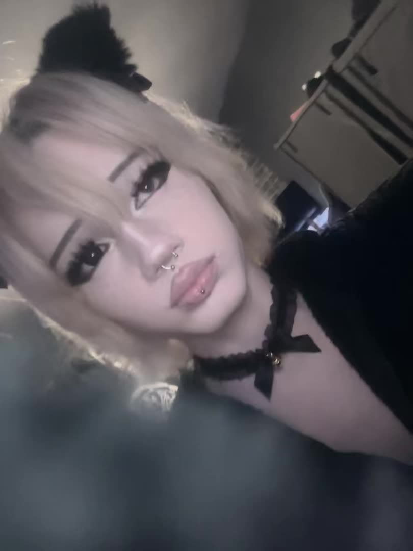 @・𝓒𝓺𝓫𝓮𝓻𝓯𝓪𝓬𝓮・