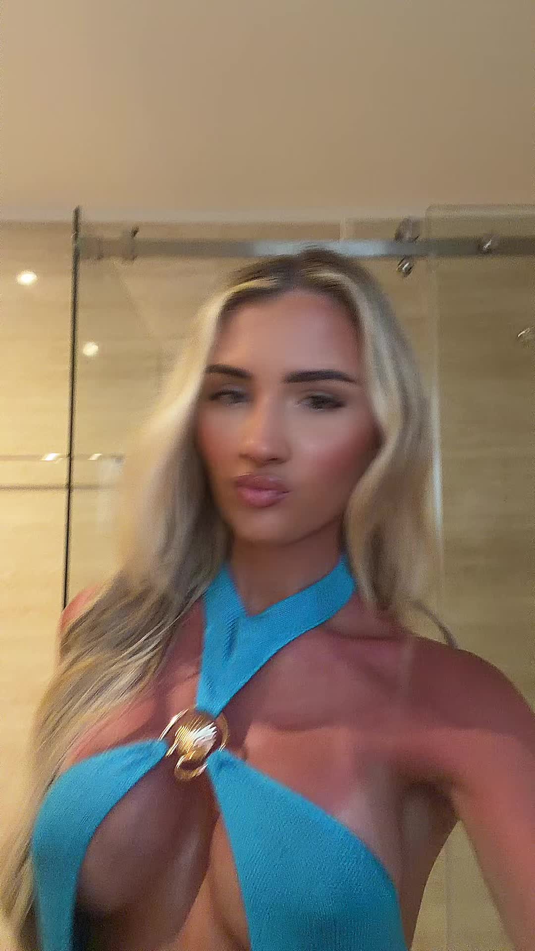 @Ella Lauren Foster