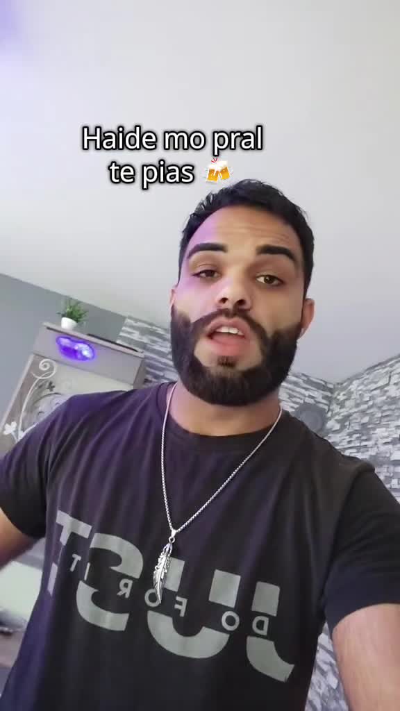 @Емo