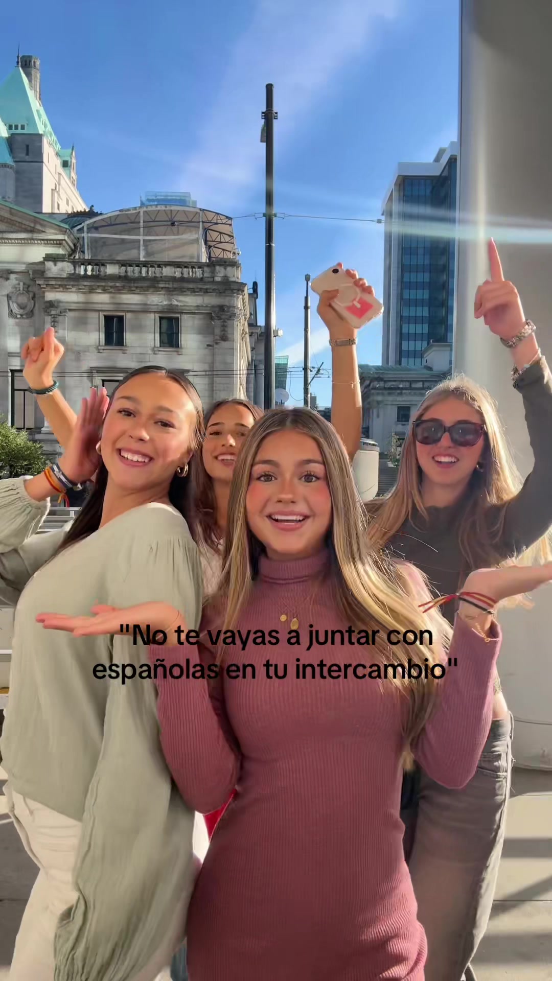 @𝑳𝒐𝒍𝒂 𝒊𝒏 🇨🇦
