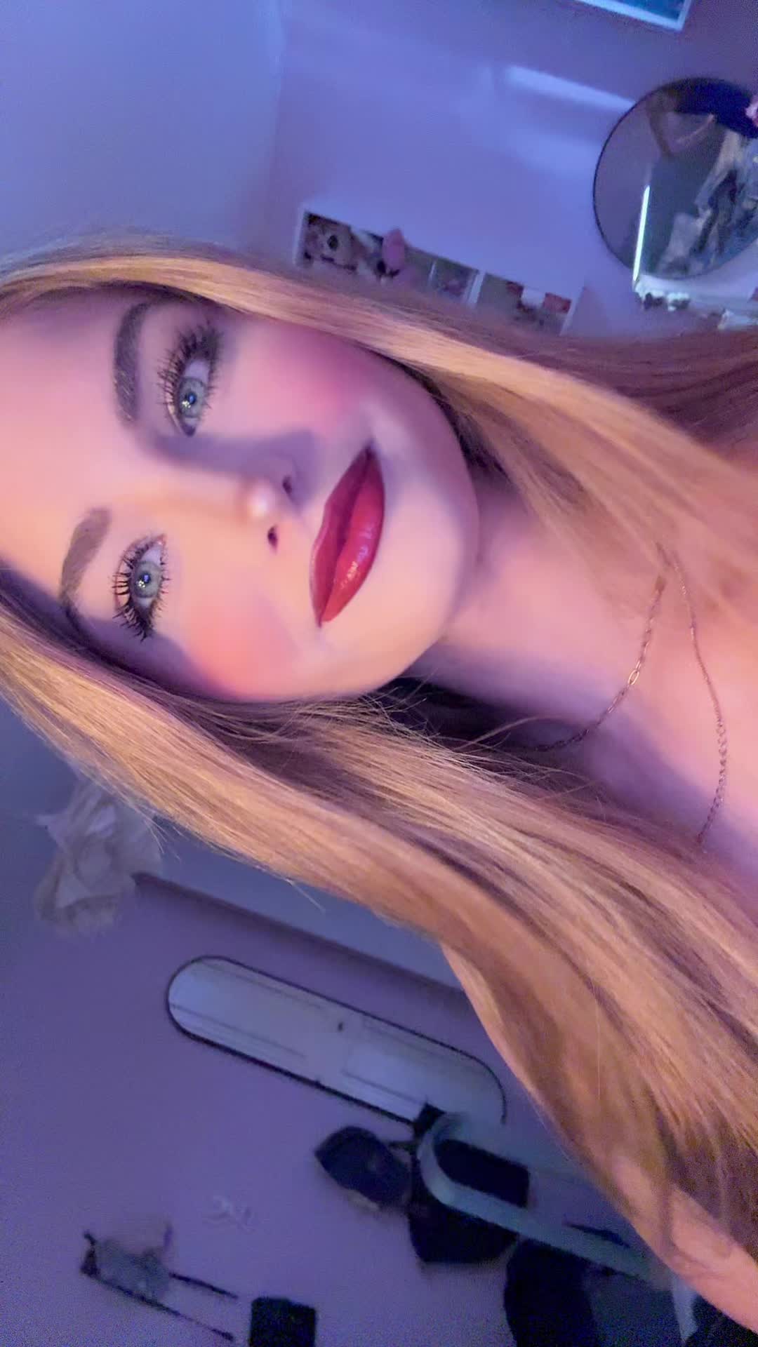 @Evelyn 💋