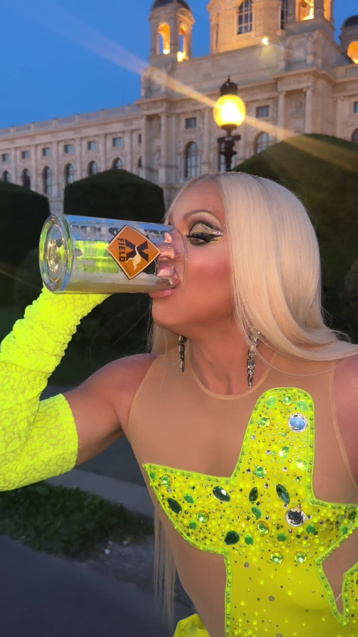 @Courtney Act