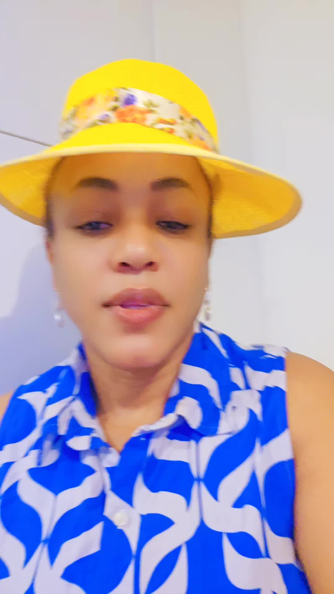 @Helen ( ፀጋ የበዛላት) 🇪🇹🇸🇪