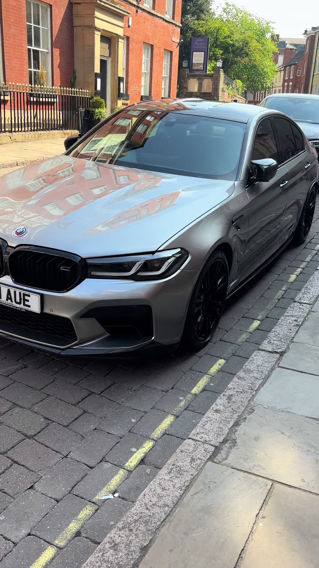 @bimmerloveboys