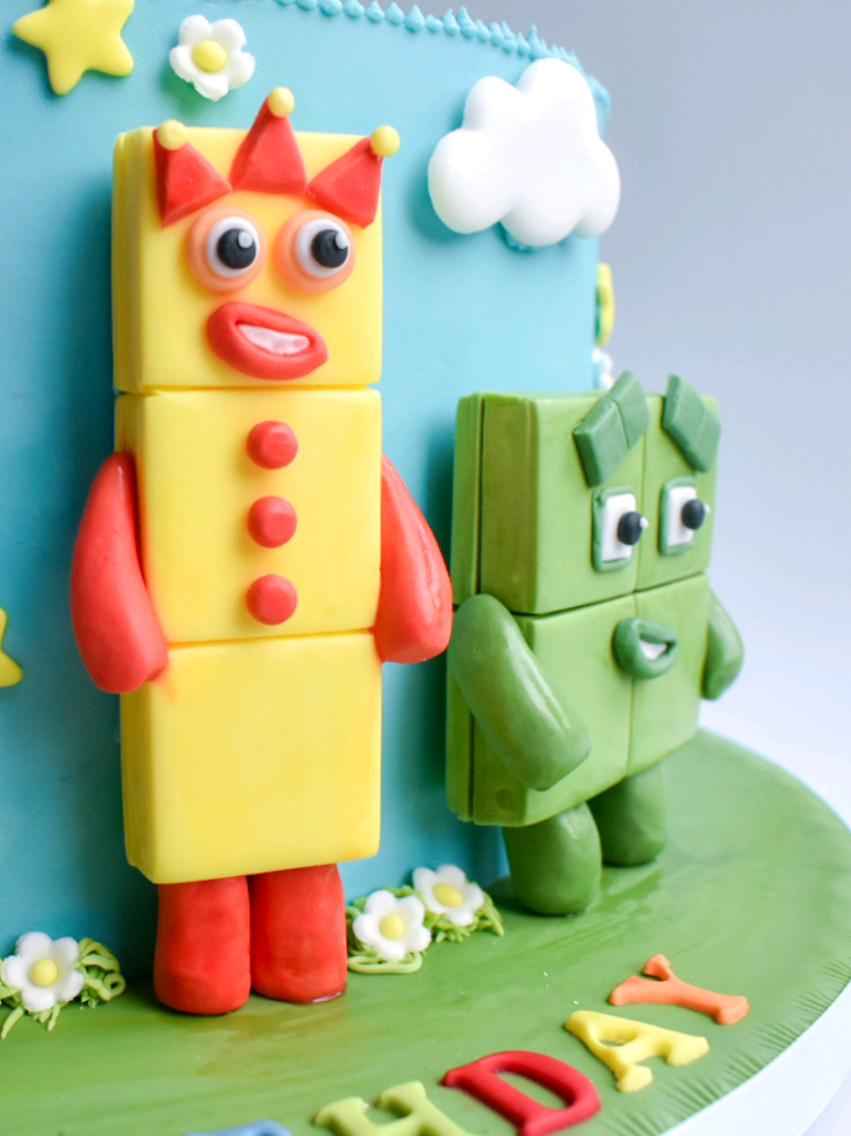 @Dee's Cakes n Bakes