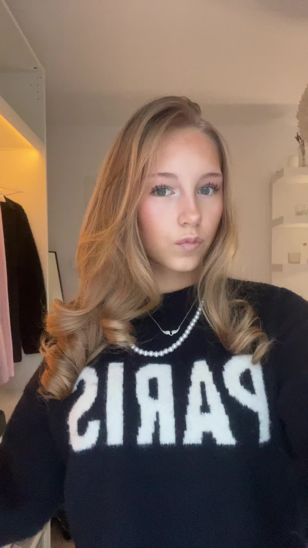 @ellie