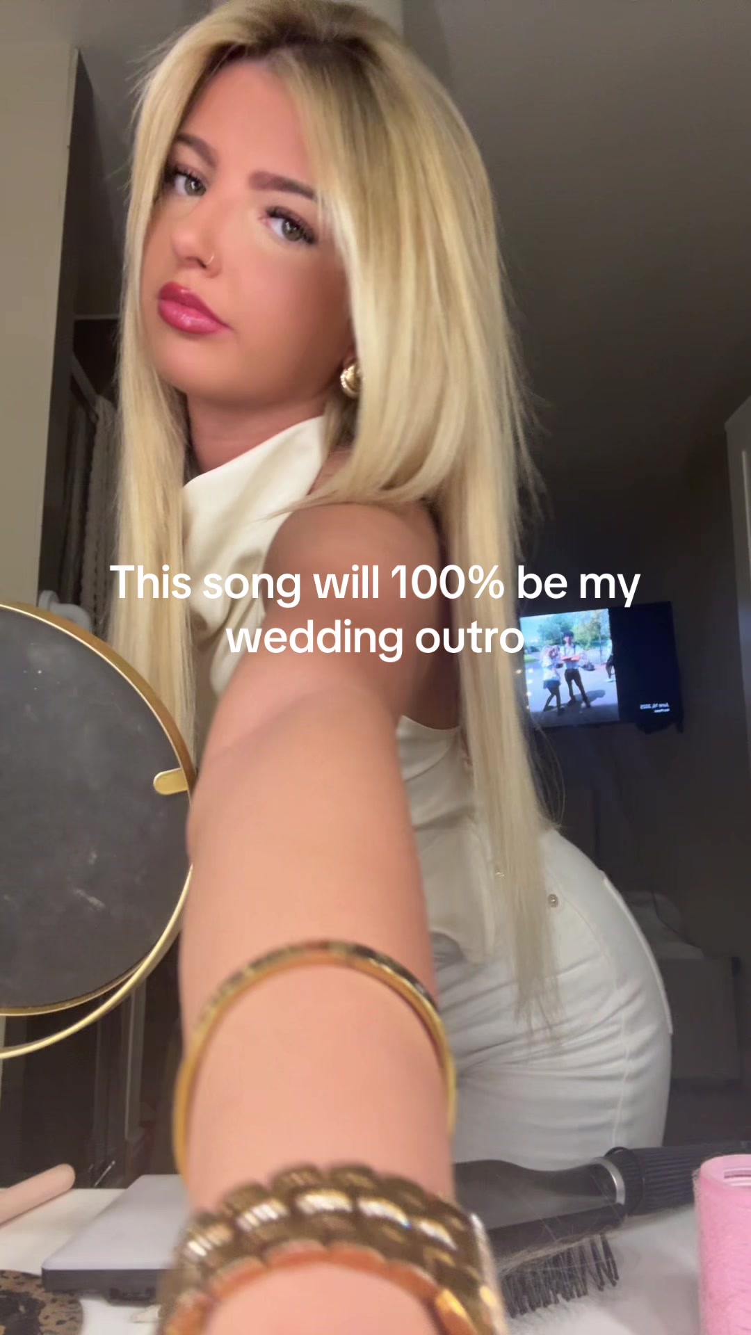 @𝐃𝐀𝐈𝐒𝐘𝐏𝐘𝐄