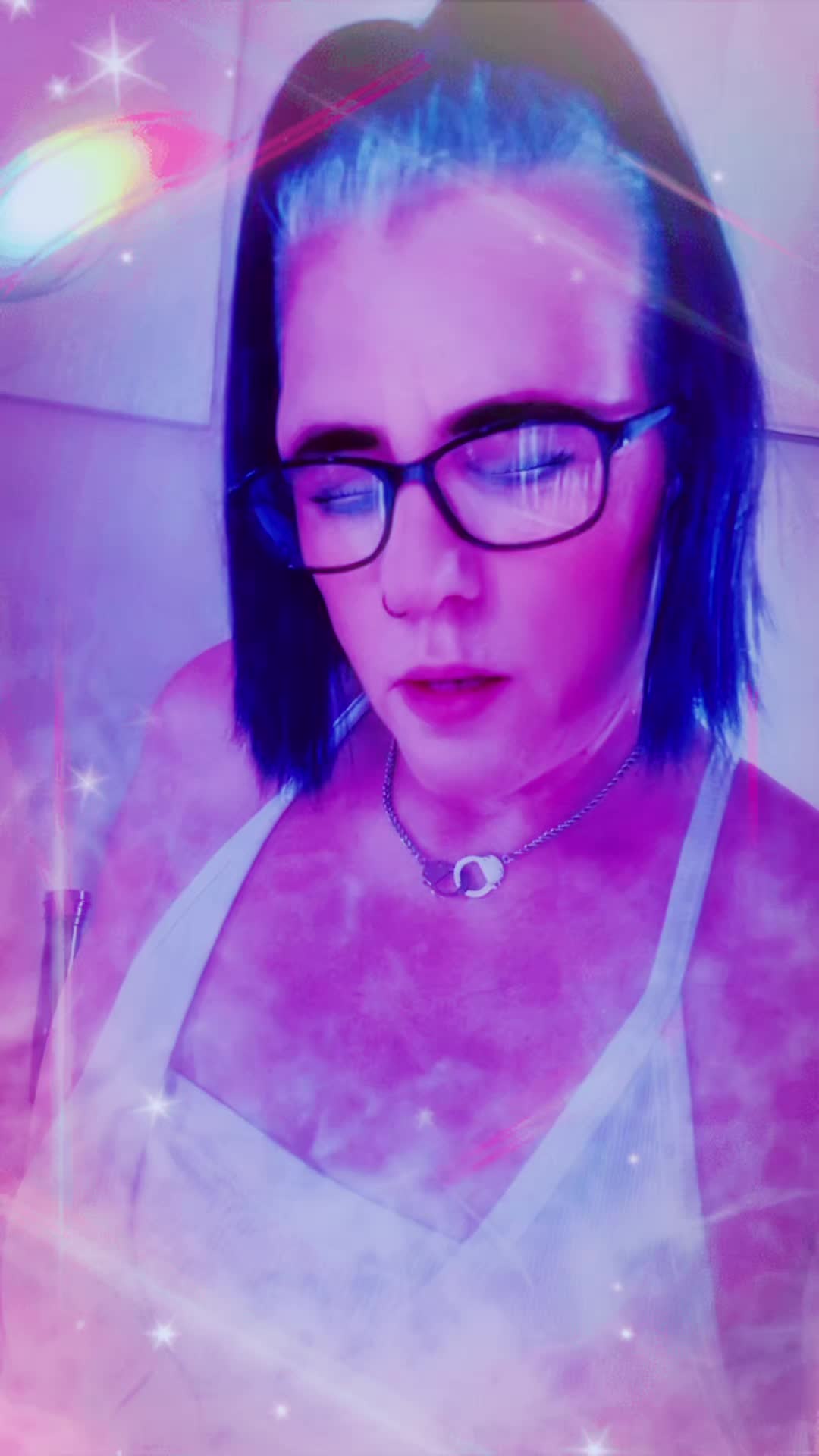 @GothicQueen 👑🖤✨️