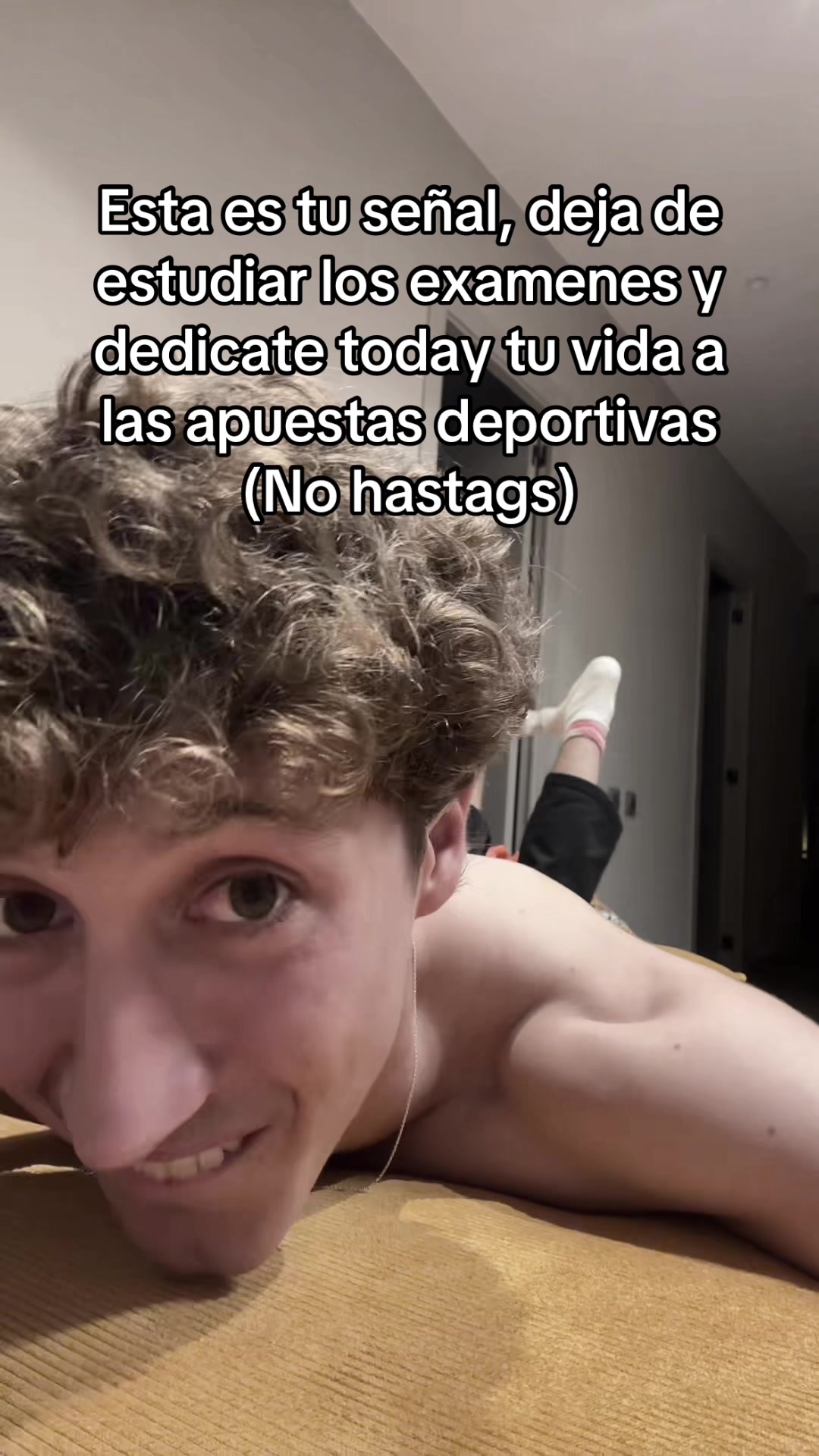 @monipau