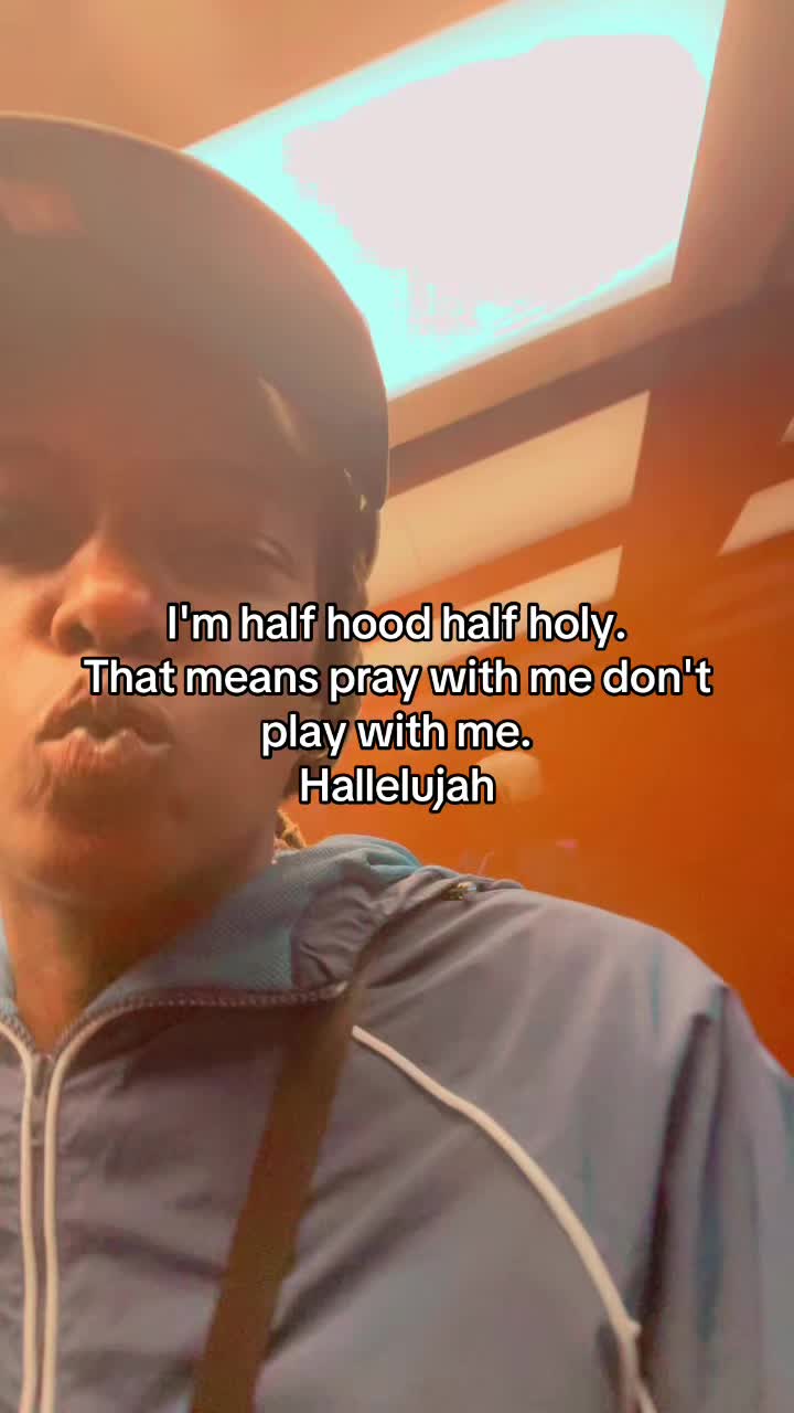 @C H E Z