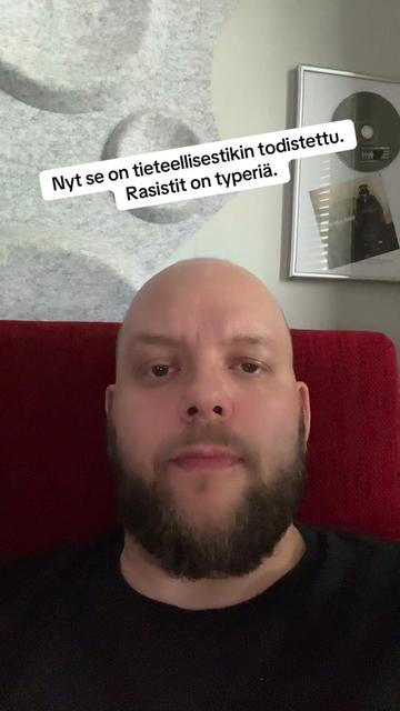 @Eetee