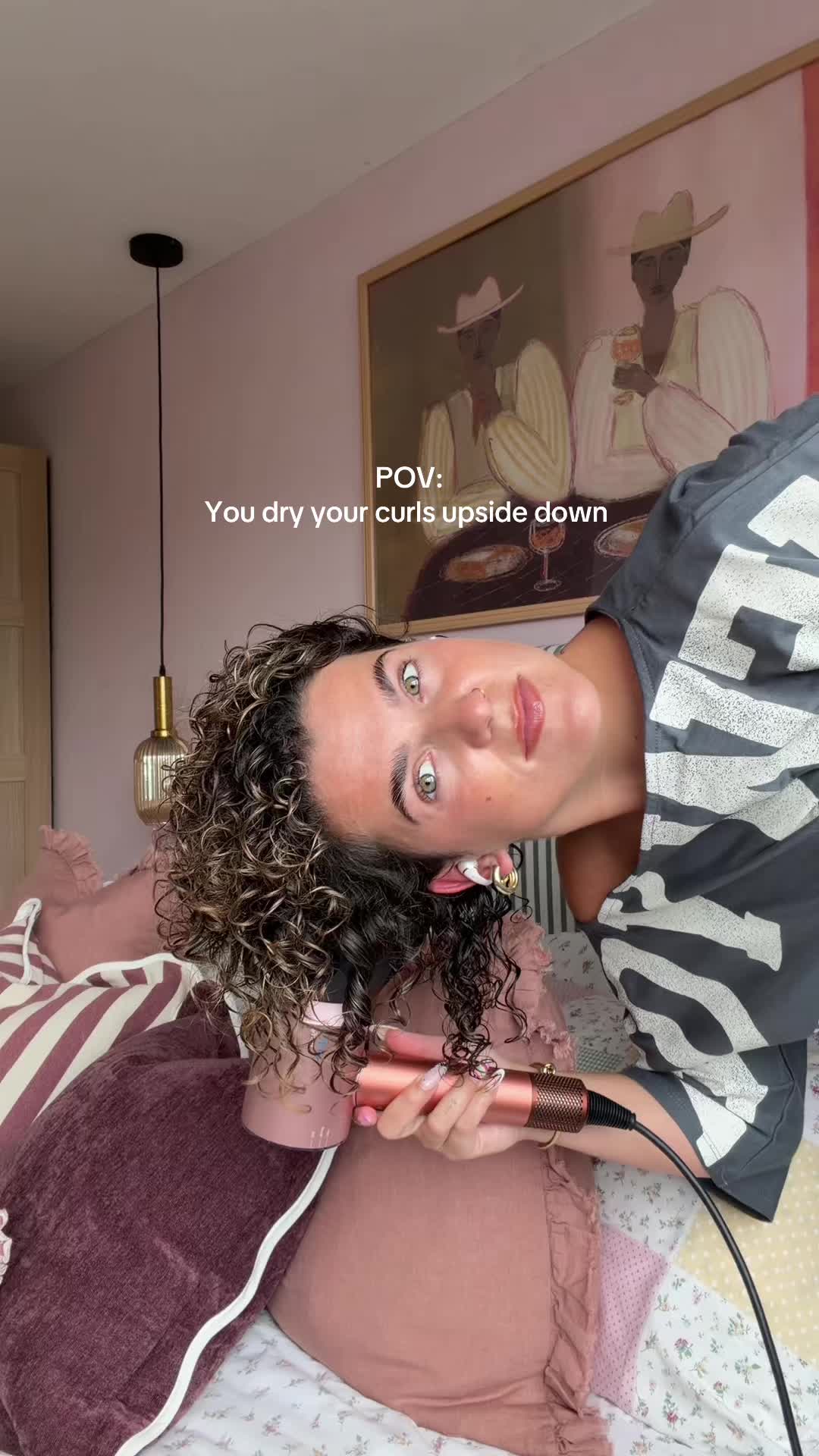 @elbuckles