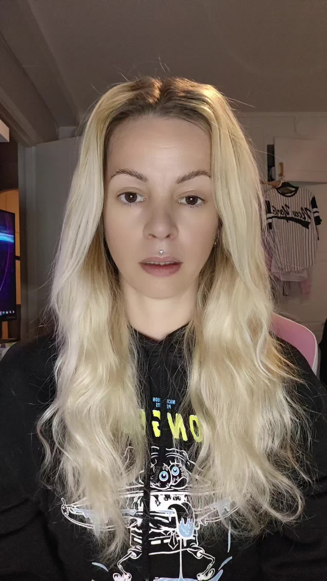 @𝓛𝓾𝓷𝓪 𝓥𝓲𝓴𝓵𝓾𝓷𝓭