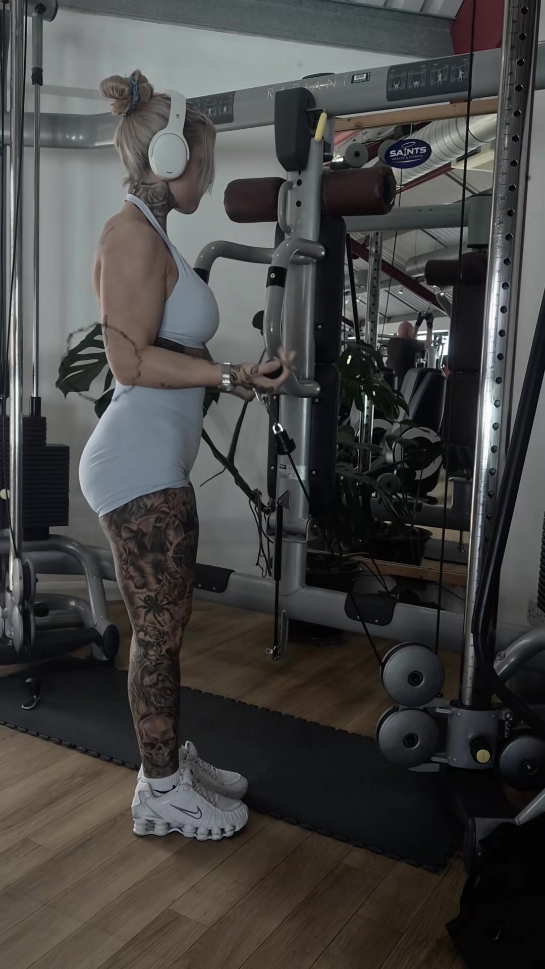 @reevesnicky