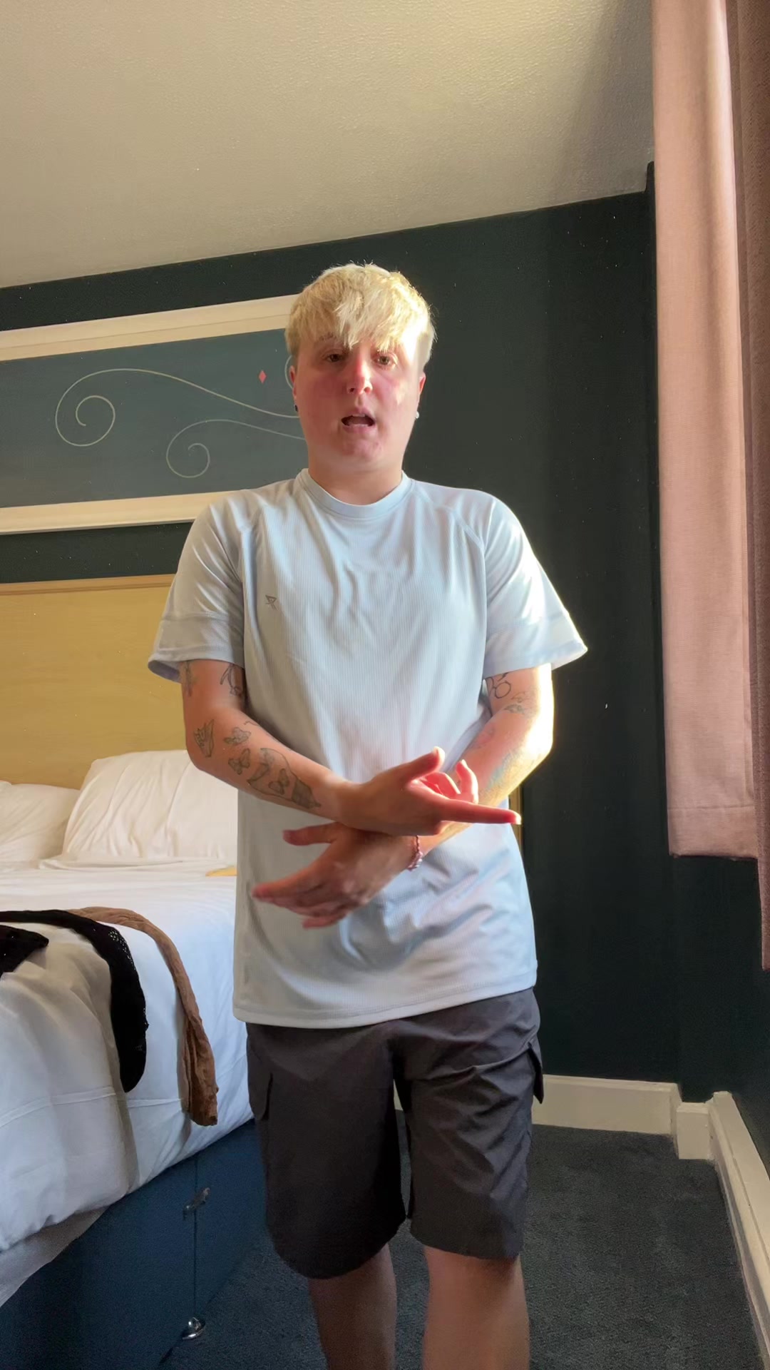 @Staci🦖🏳️🌈