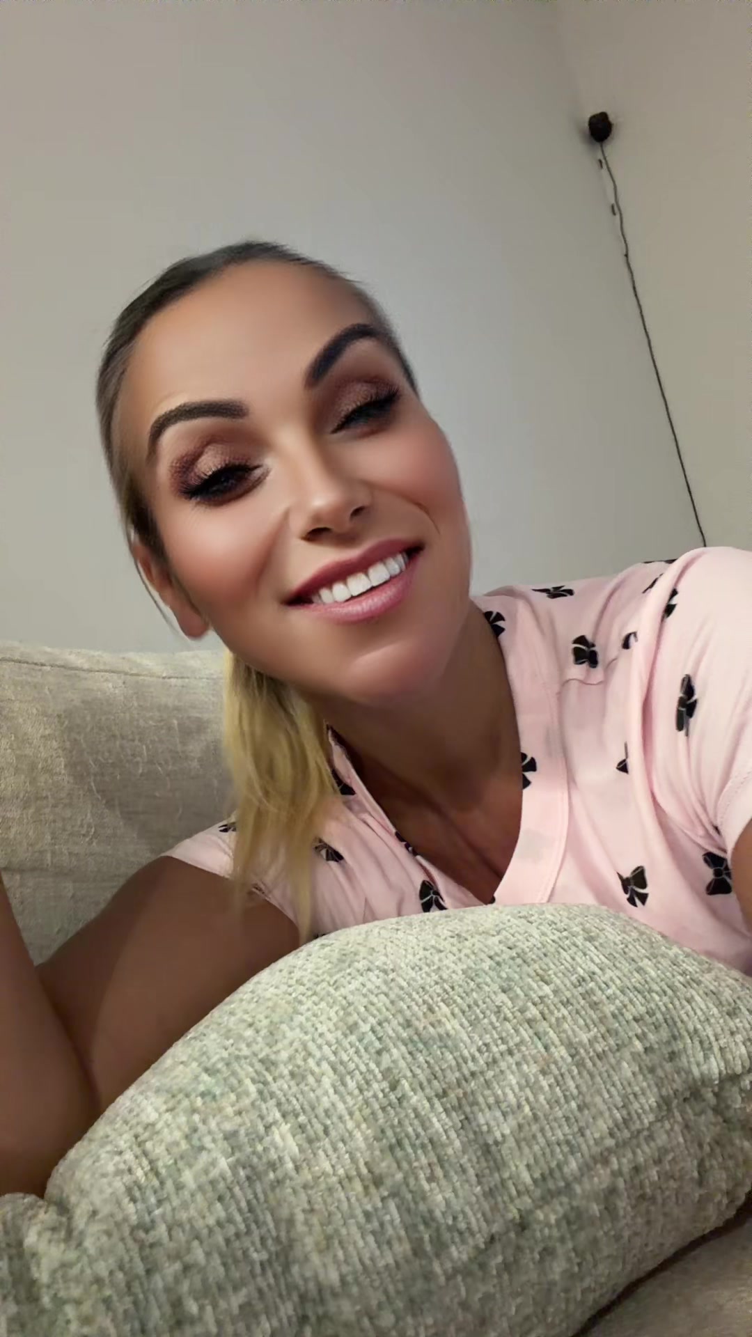 @Ágata González