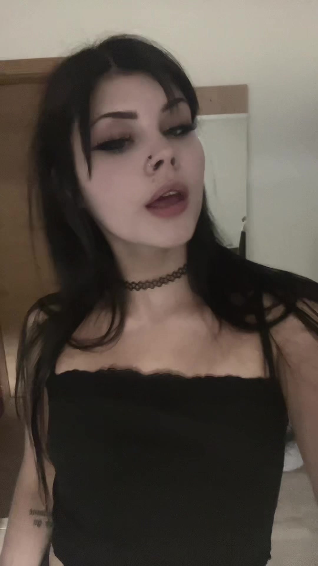@karolina🕷️