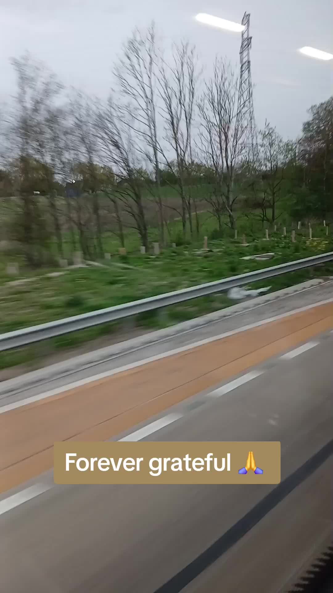 @𝕂𝕠𝕞𝕖𝕫𝕚𝕟𝕠 👑⛪️