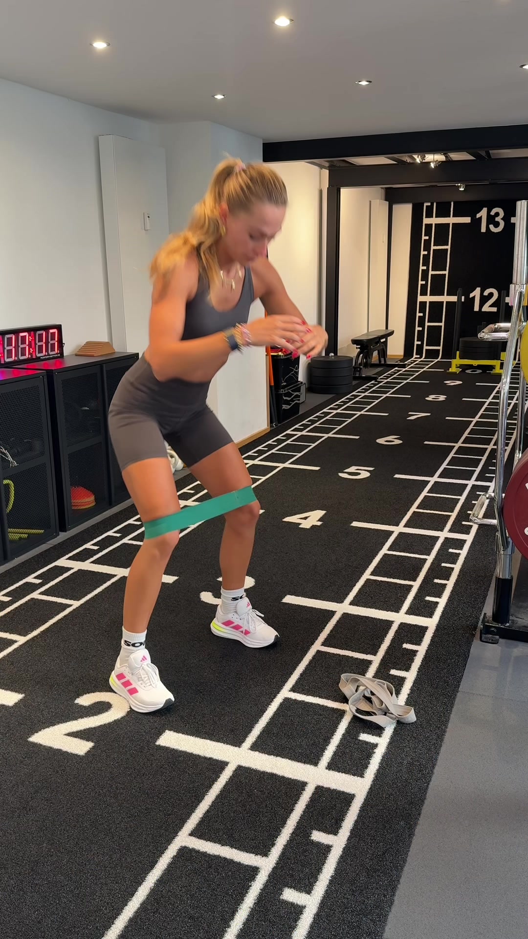 @Sophiafloersch