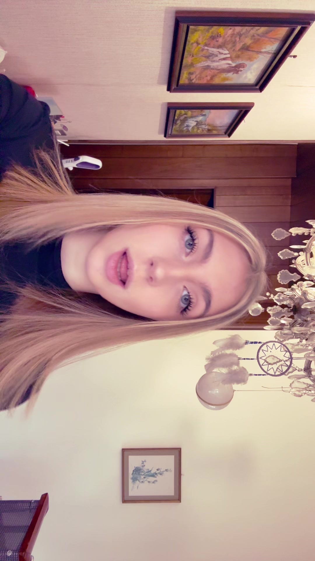 @𝓜𝓮𝓭𝓮