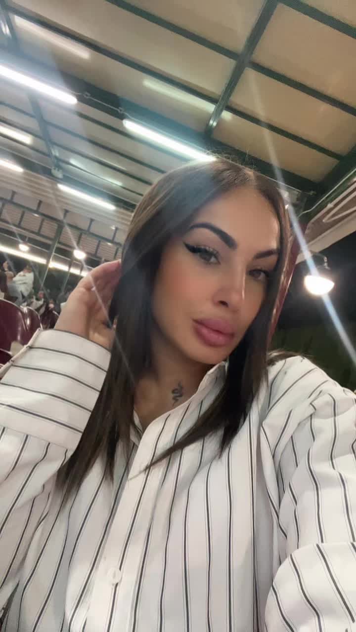 @Vero_trevy ๐