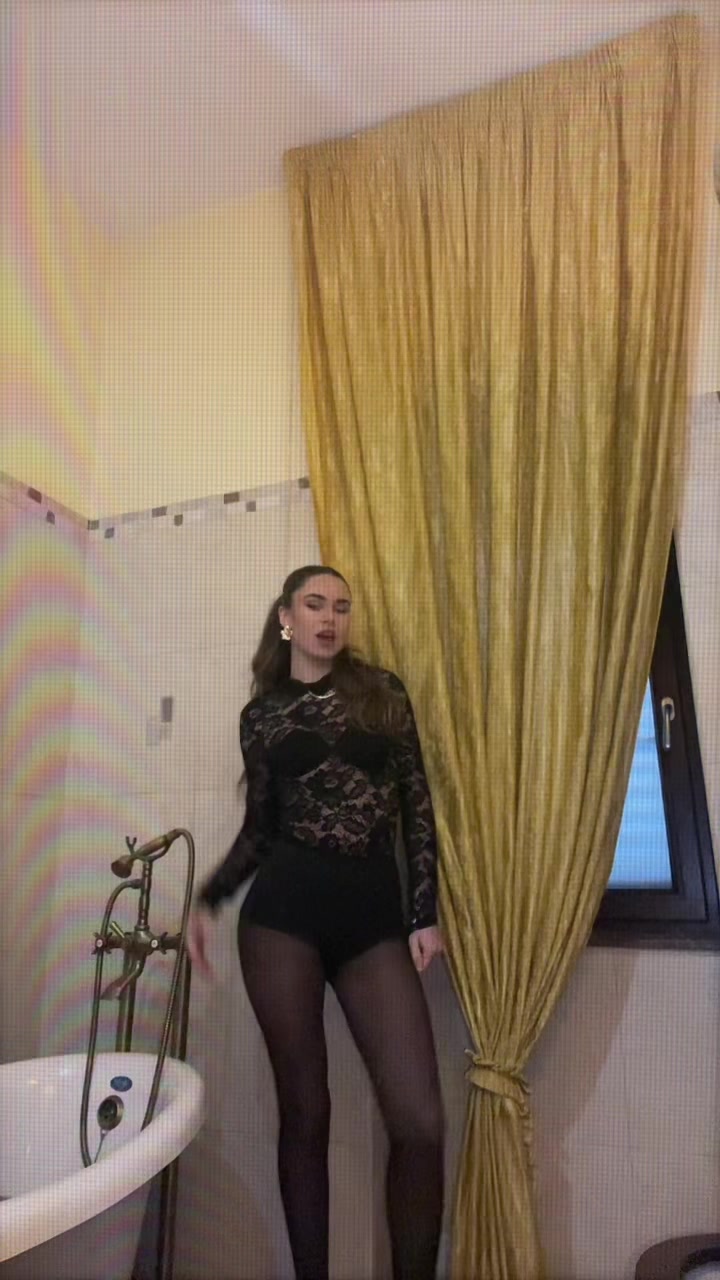 @Roberta