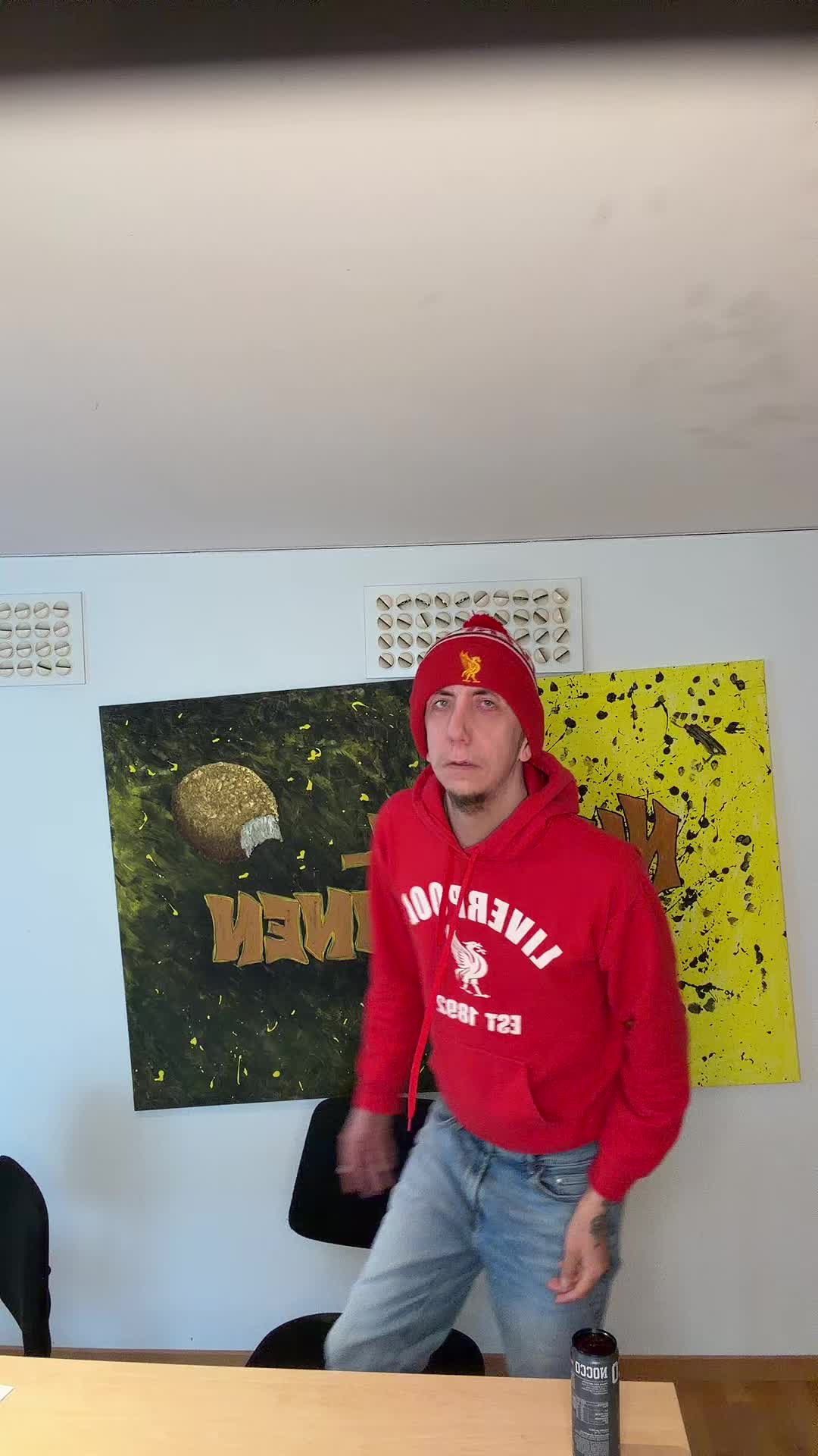 @chickennuggetsmannennr