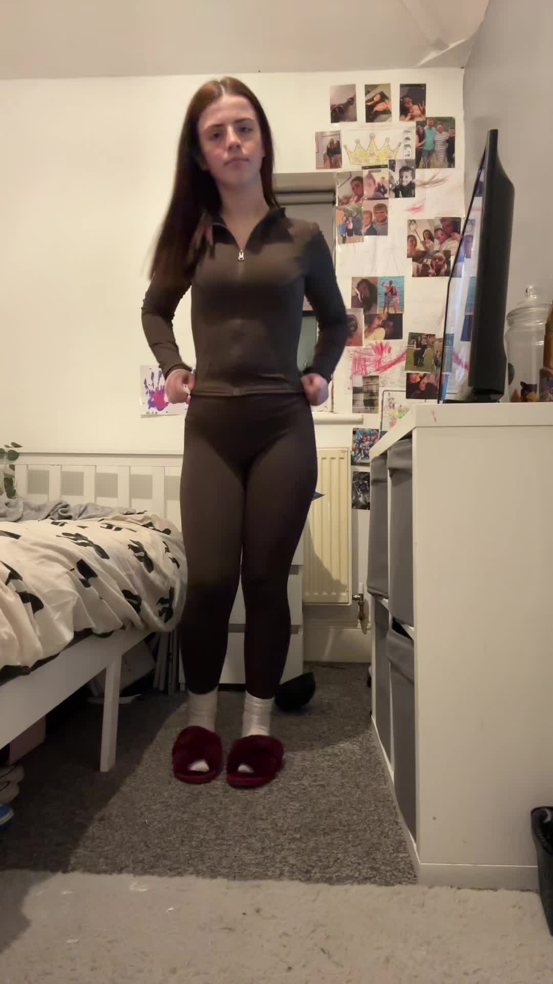 @HM🍒🪭🥂