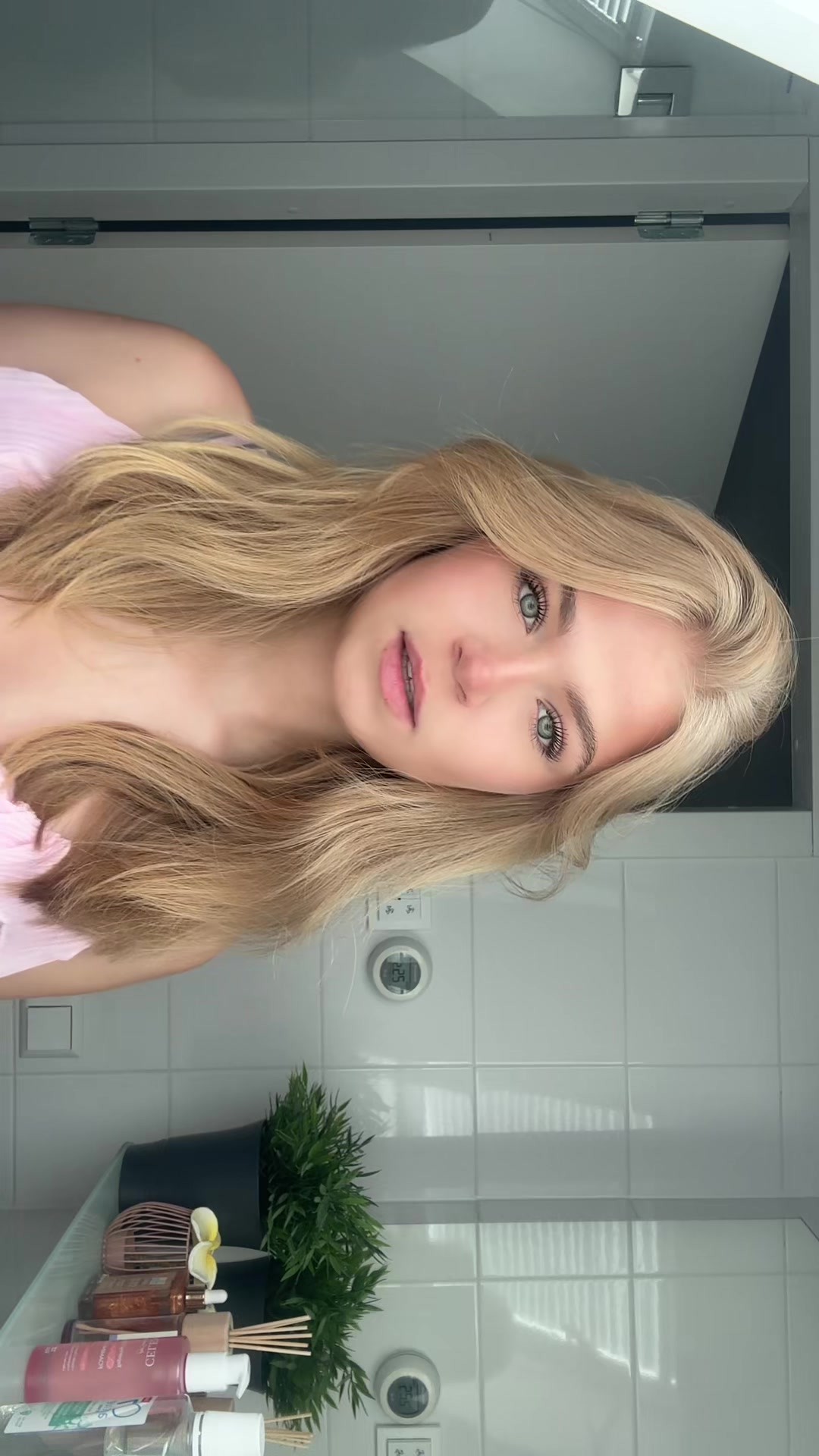 @𝓜𝓪𝓻𝓵𝓸𝓾🍸⭐️