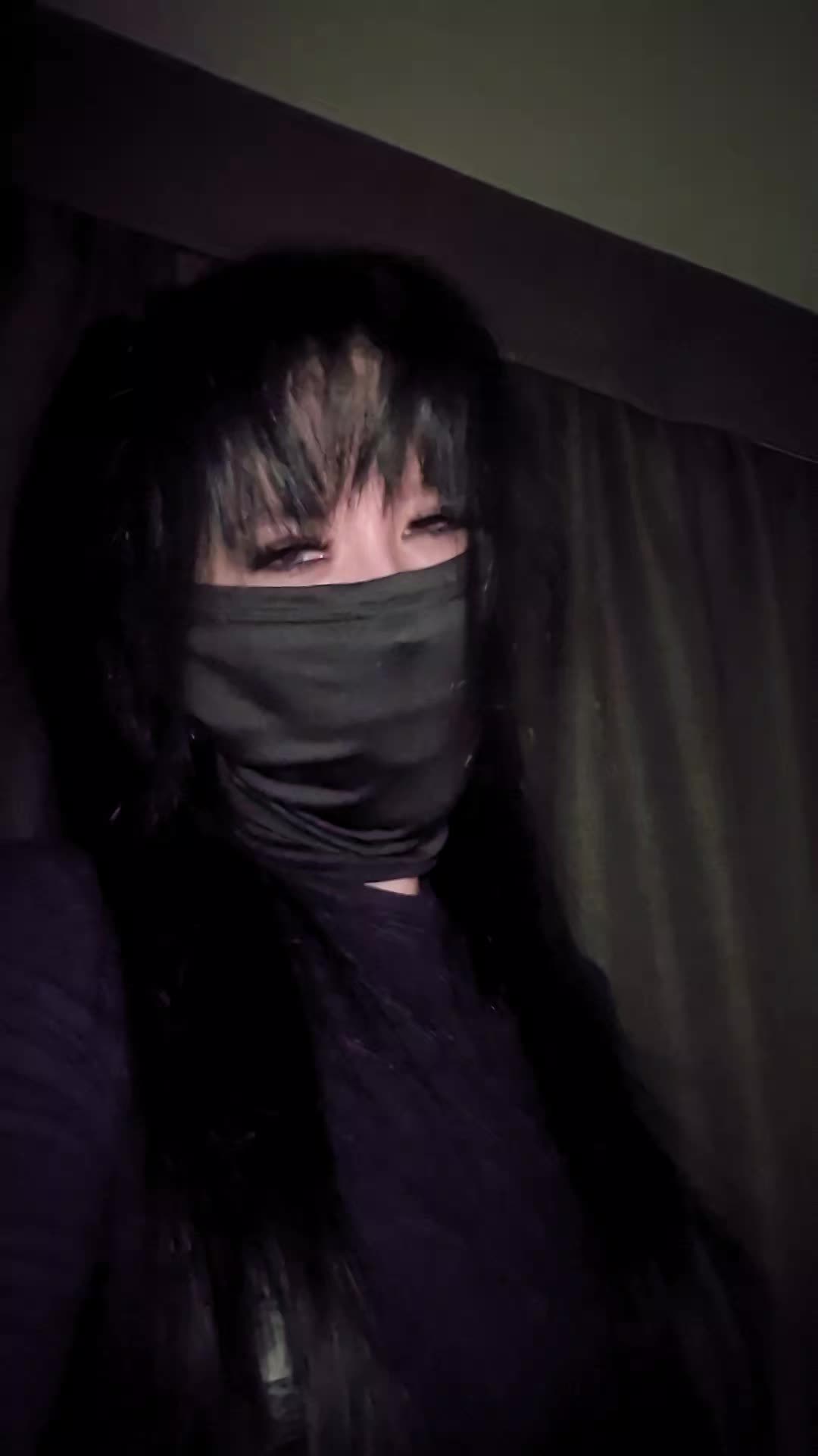 @𝔏𝔦𝔱𝔱𝔩𝔢 𝔡𝔢𝔪𝔬𝔫😈🥀📚