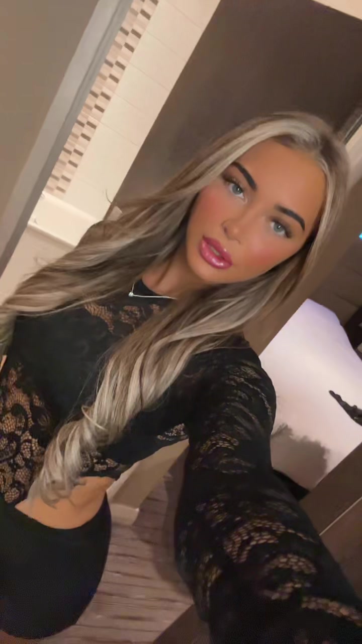@👸🏼RosieMaeDanvers👸🏼