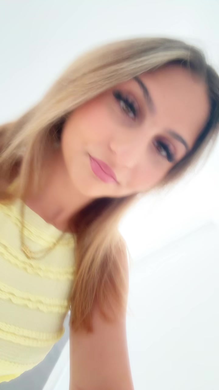 @𝒩