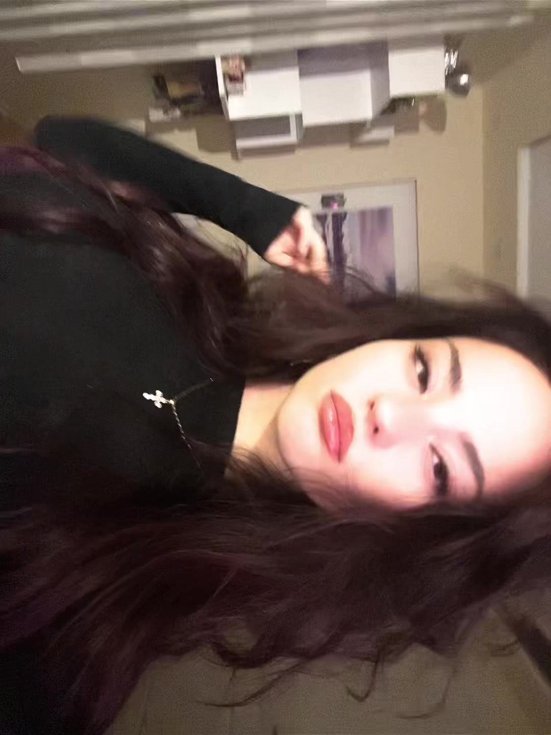 @bella